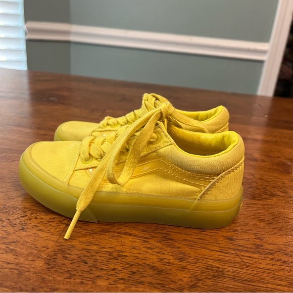 Vans Old Skool yellow monochromatic sneaker shoe size 11 toddler kid - Picture 6 of 9